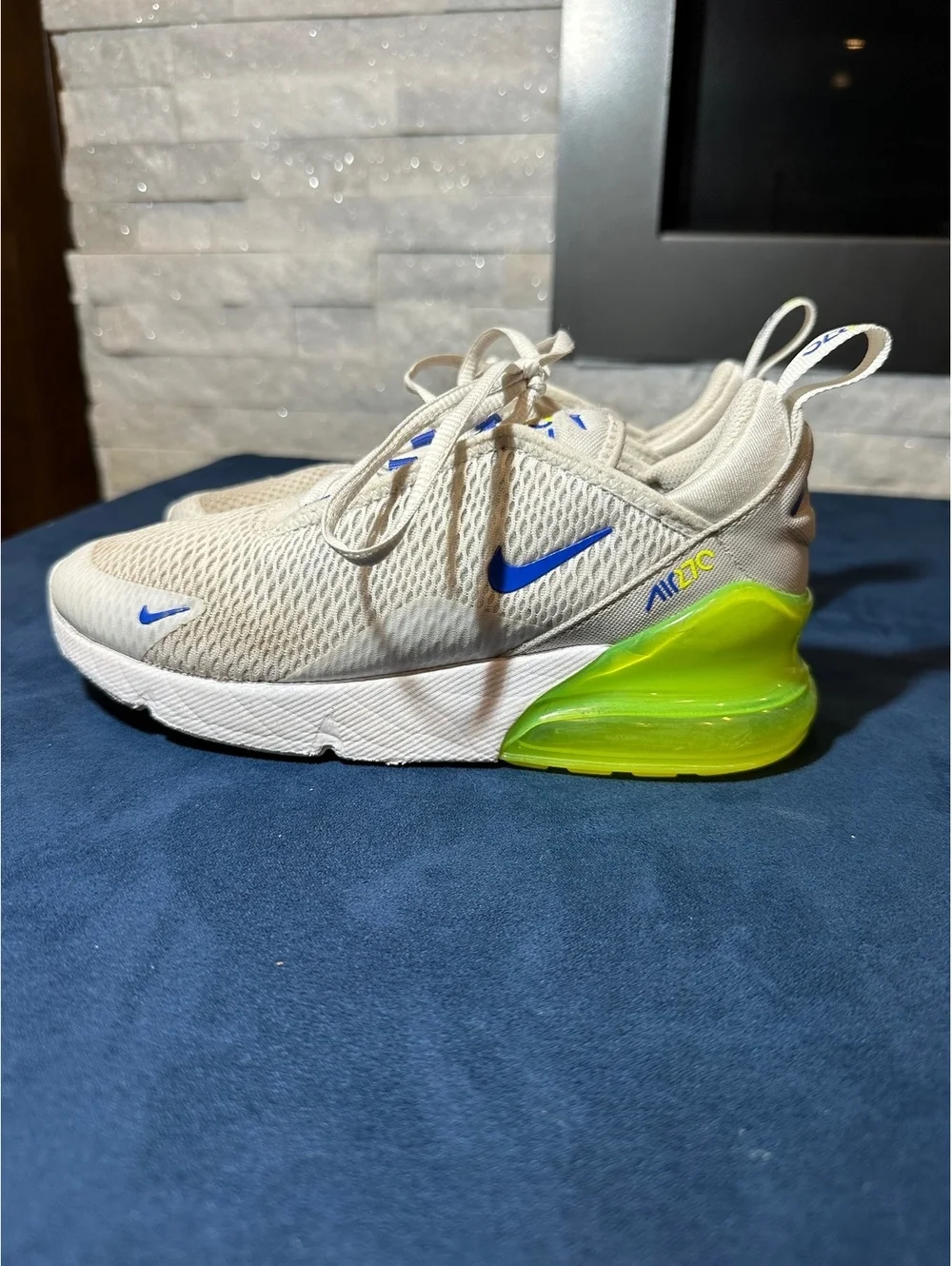Nike Air Max 270 White Blue Neon Green kids Running Shoes Size 3y